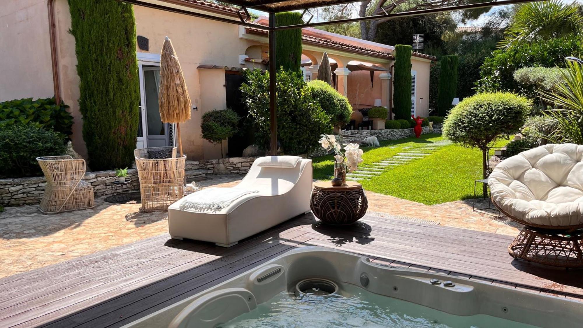 Chez Virginie Bed and Breakfast Porto-Vecchio  Eksteriør billede
