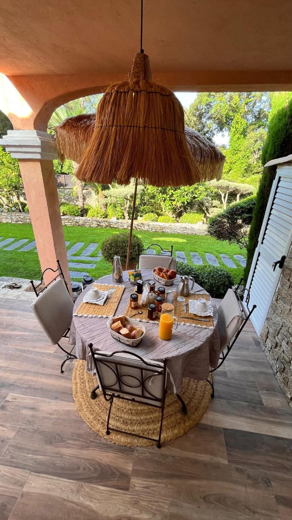 Chez Virginie Bed and Breakfast Porto-Vecchio  Eksteriør billede